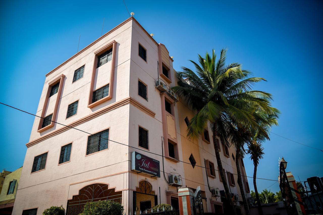 Hotel Jeet Paradise Phaltan 외부 사진